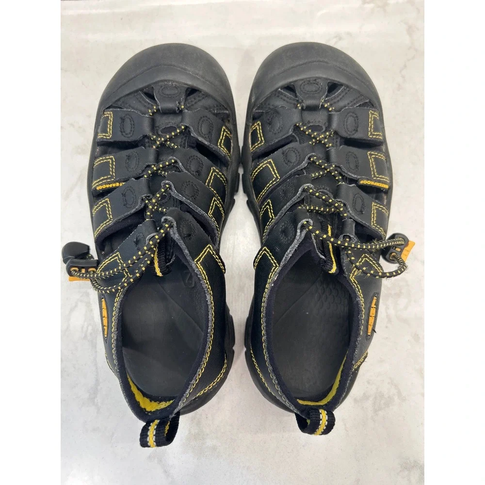 Keen Newport H2 Kids Sandals Black Yellow Waterproof Hiking Water Shoes Size 2